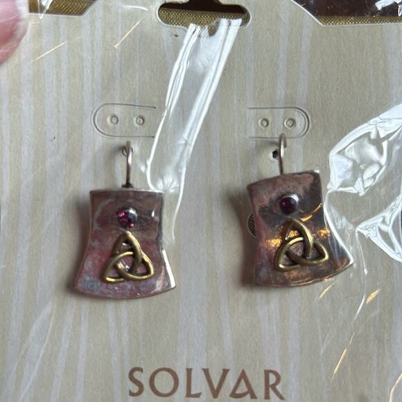 Solvar Celtic Trinity knitting Earrings #472 silver tone gold tone - Picture 3 of 5